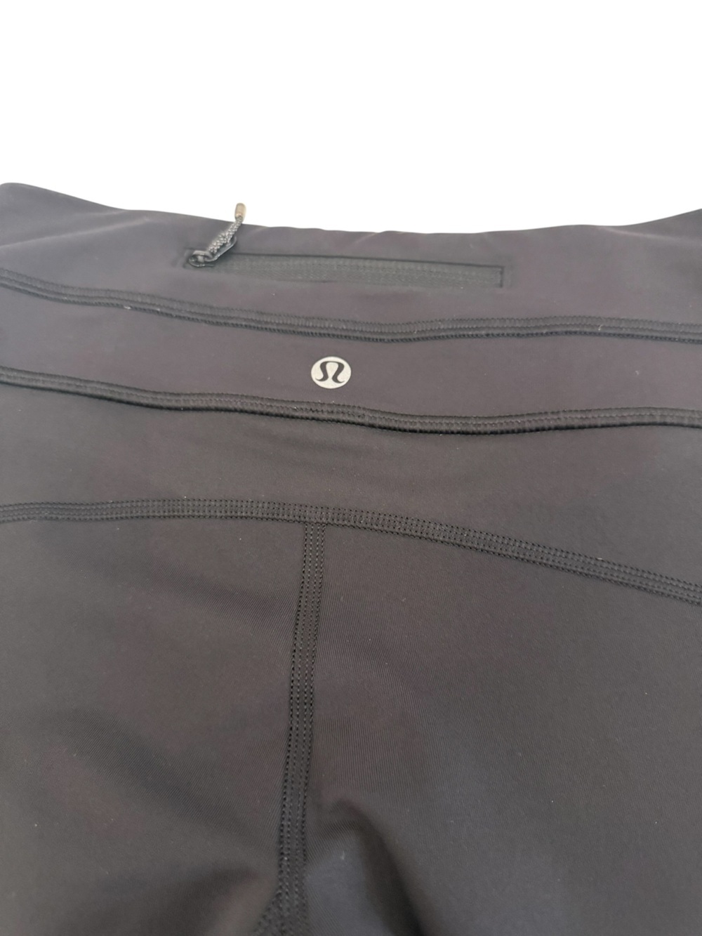 lululemon athletica Black Cropped Workout Leggings - Picture 5 of 8